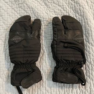 Dakine Ski Mitts.